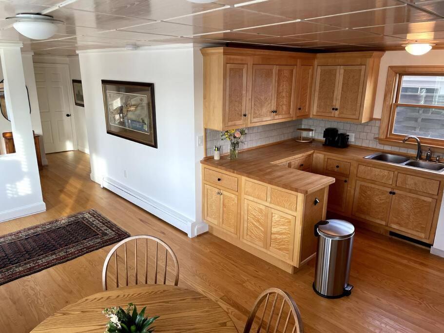 Updated Historic Water St 2 Bdr, 2 Bath Apartment. Eastport Exteriör bild